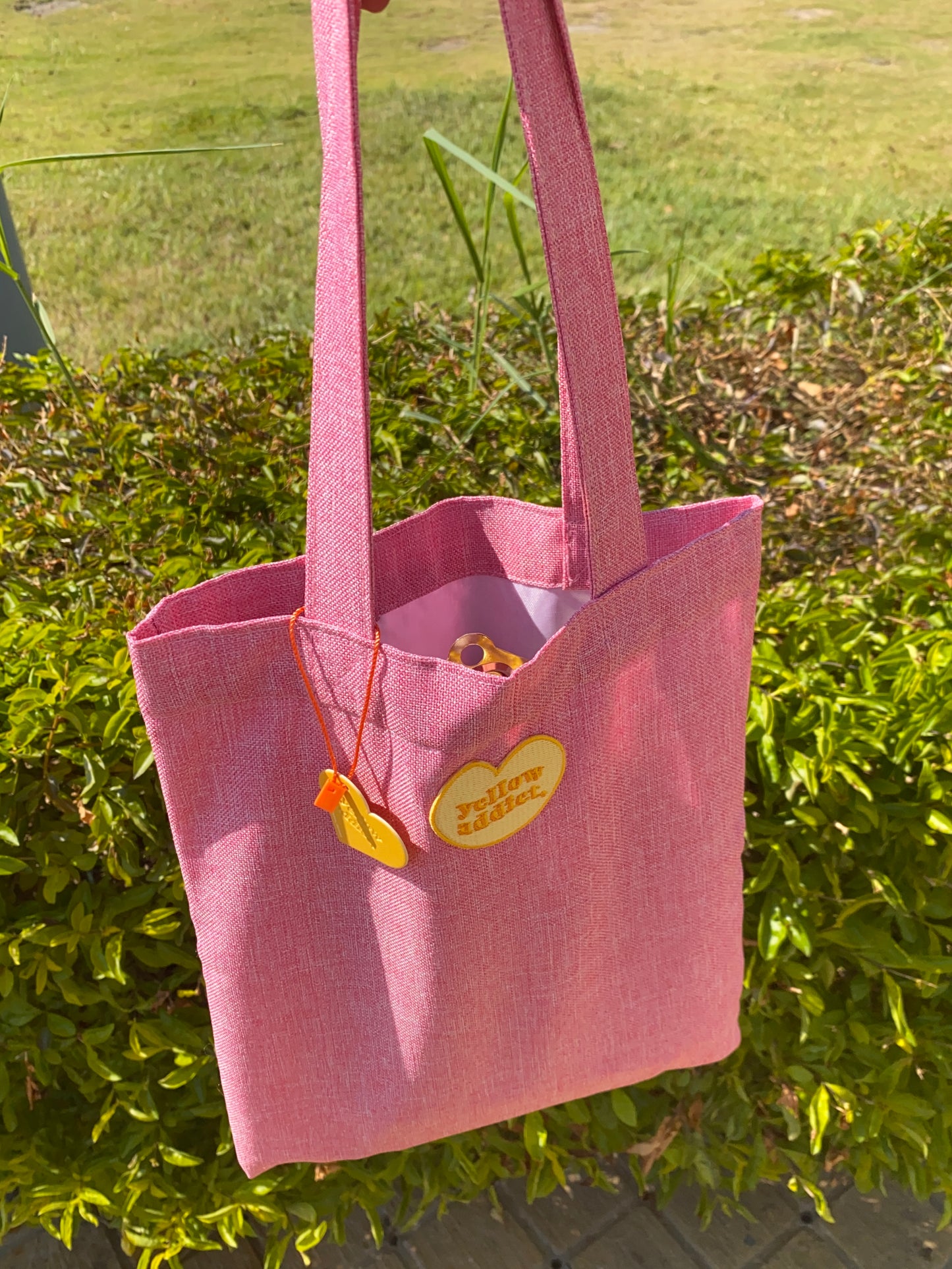 yellow addict 愛心刺繡提袋
