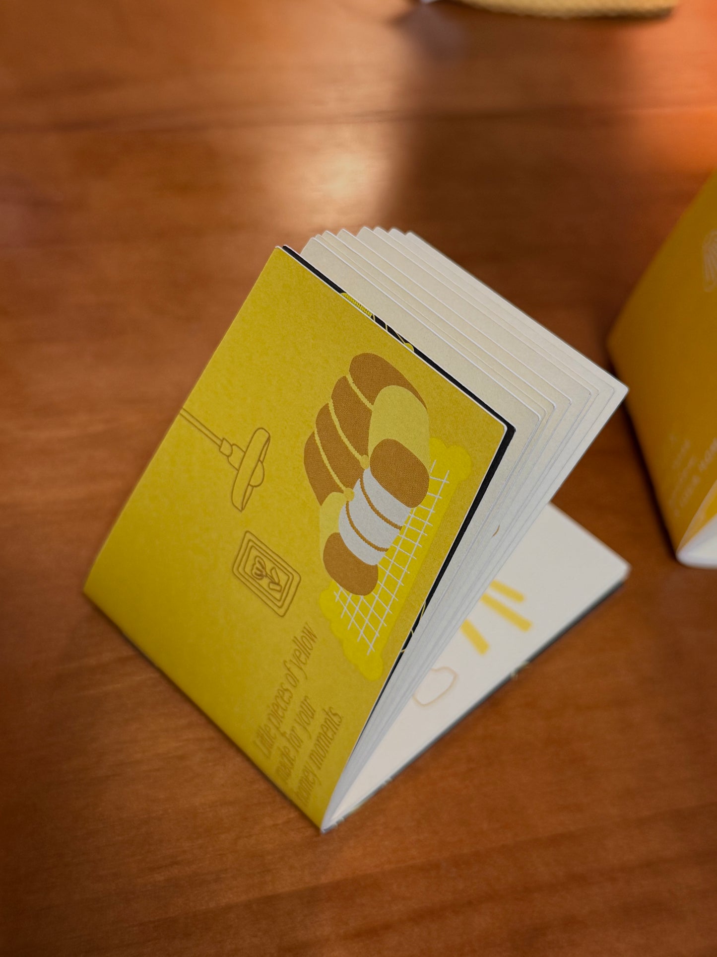 傢俱介紹小冊貼紙組（上/下冊）