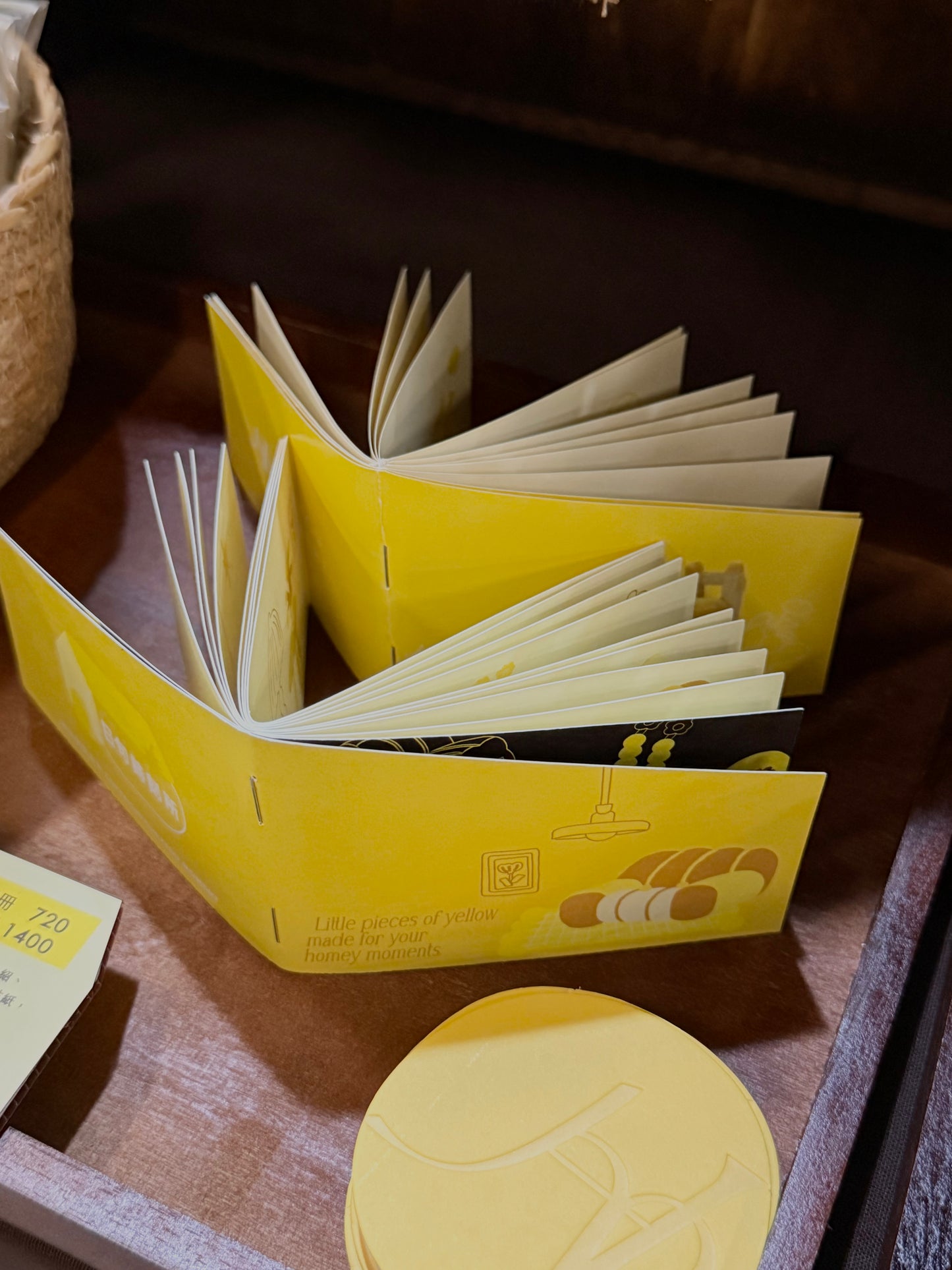 傢俱介紹小冊貼紙組（上/下冊）